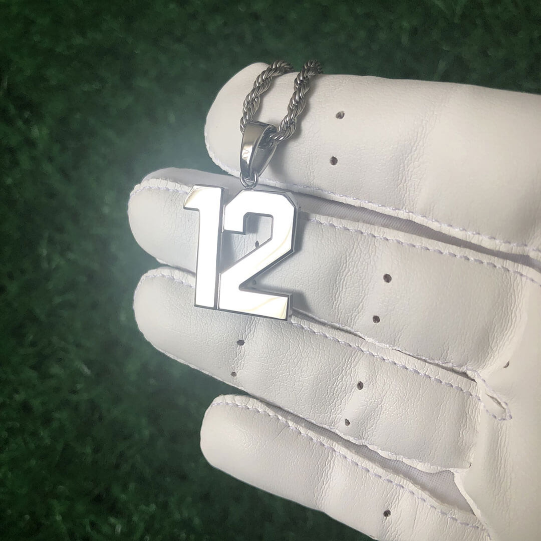 Signature Jersey Number Pendant in Silver