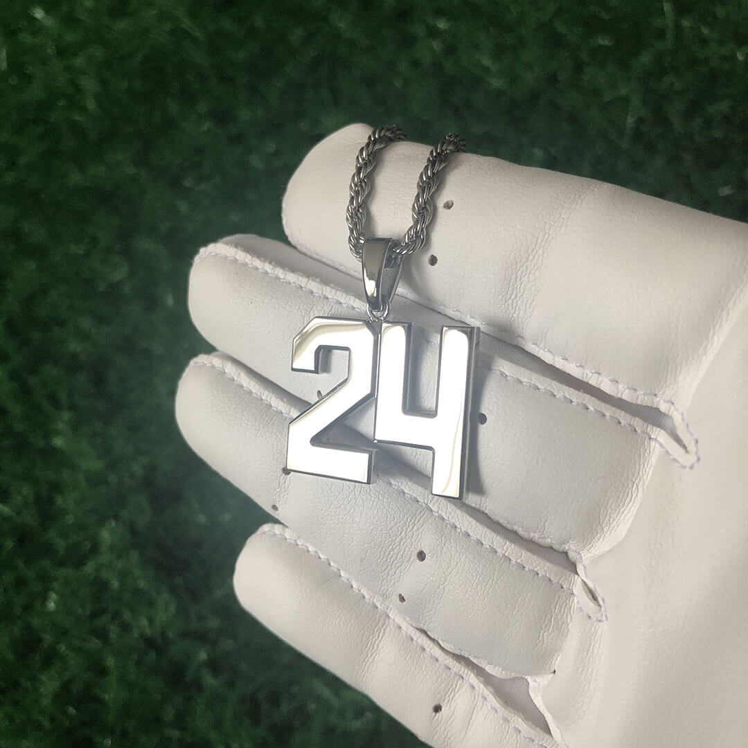 Signature Jersey Number Pendant in Silver