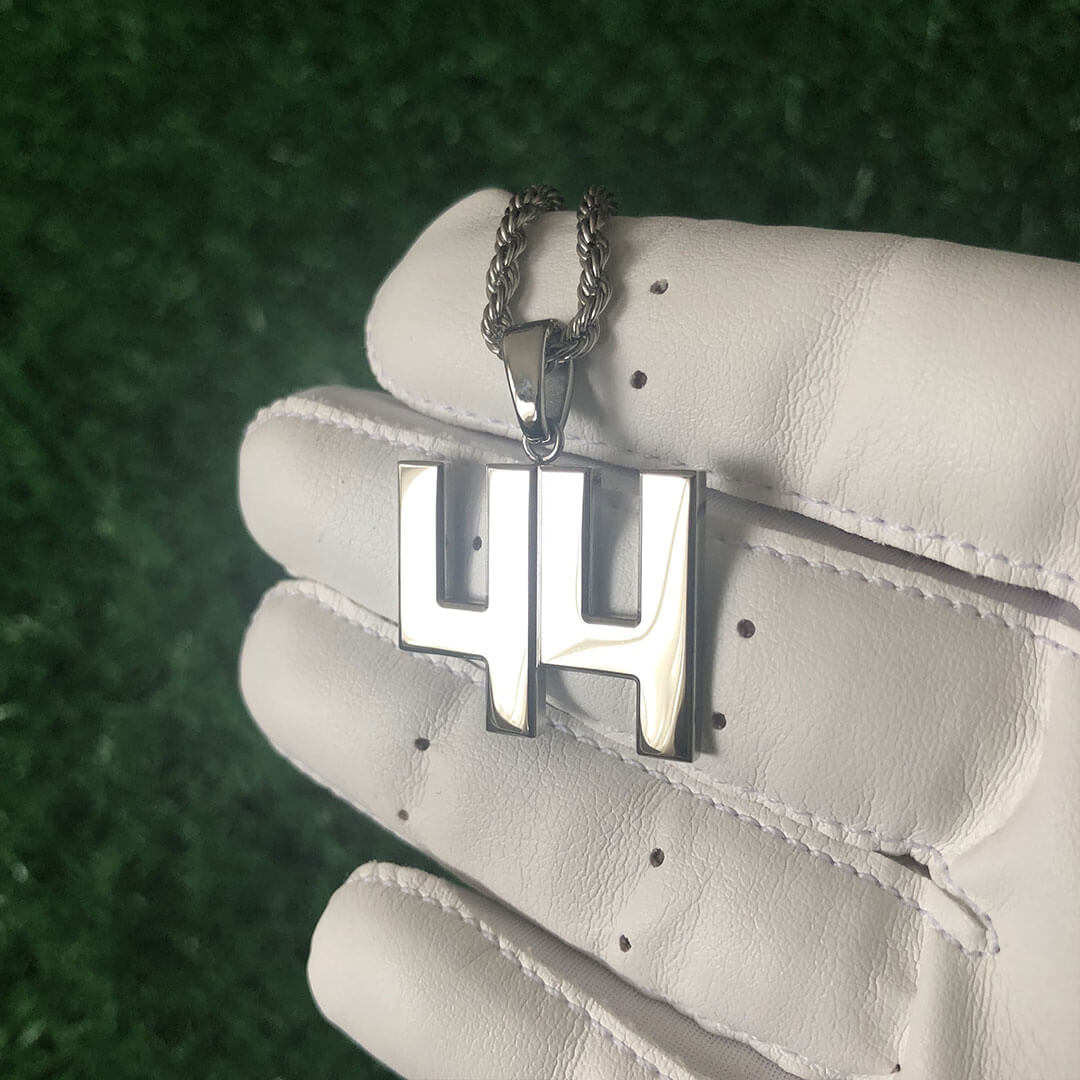 Signature Jersey Number Pendant in Silver