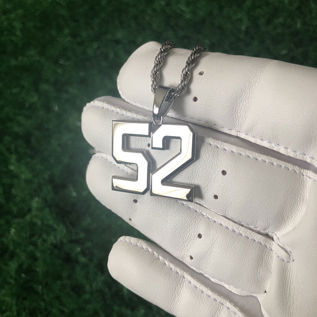 Signature Jersey Number Pendant in Silver