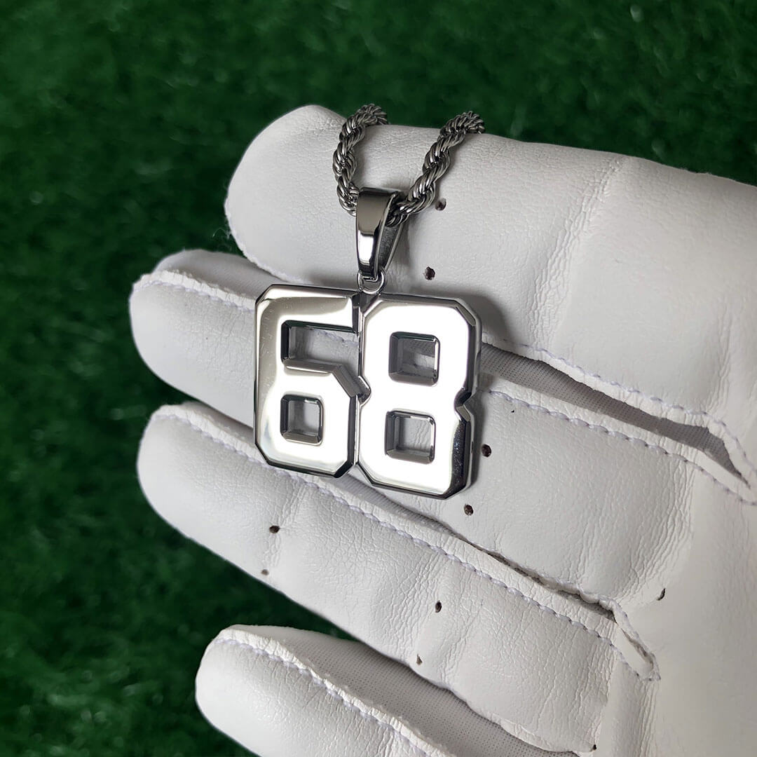 Signature Jersey Number Pendant in Silver