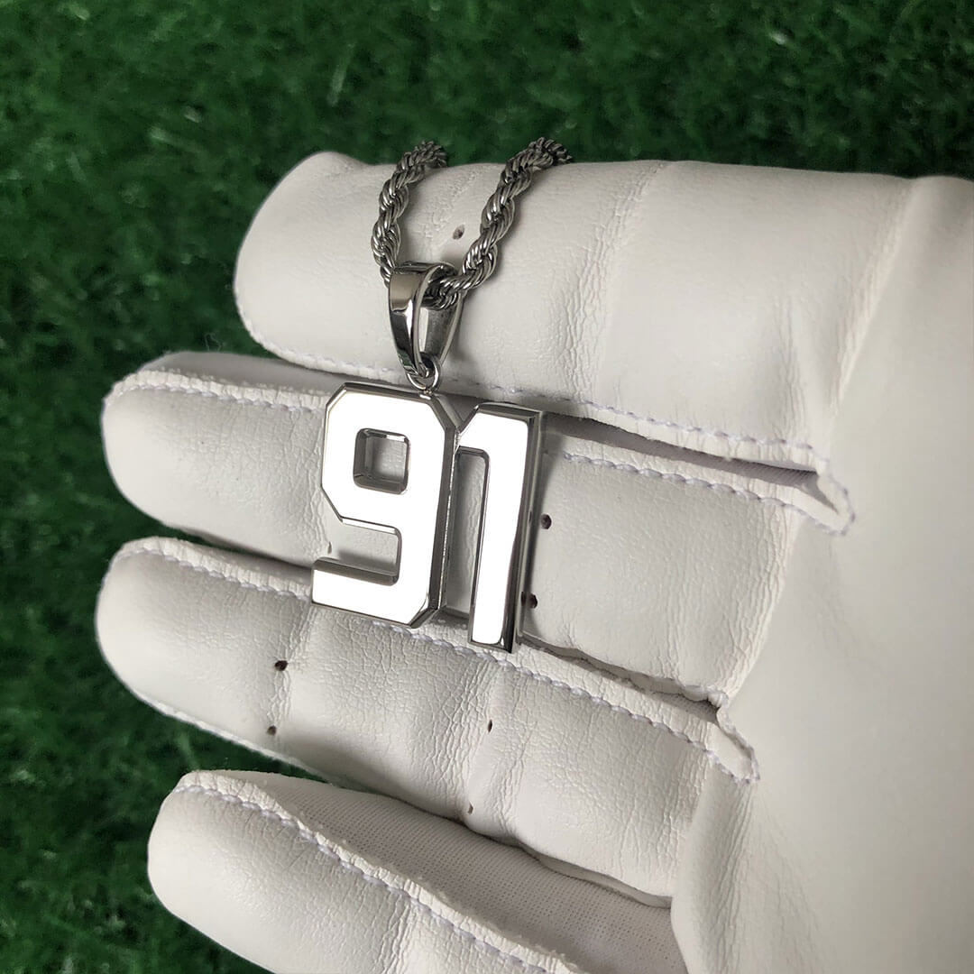 Signature Jersey Number Pendant in Silver